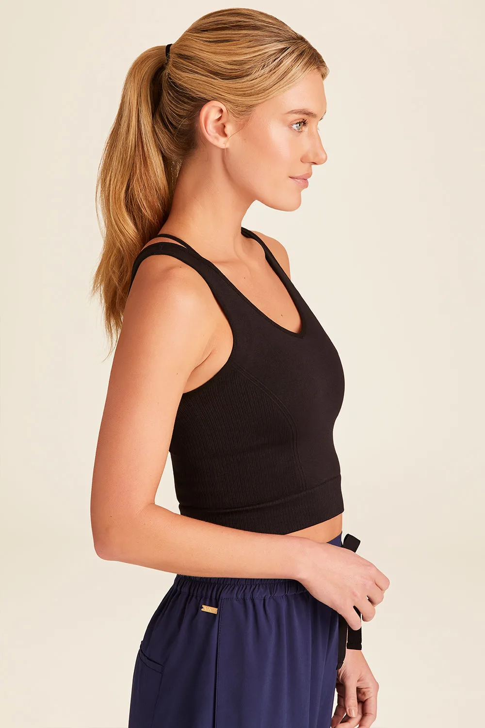 Alala - Seamless Crop Tank