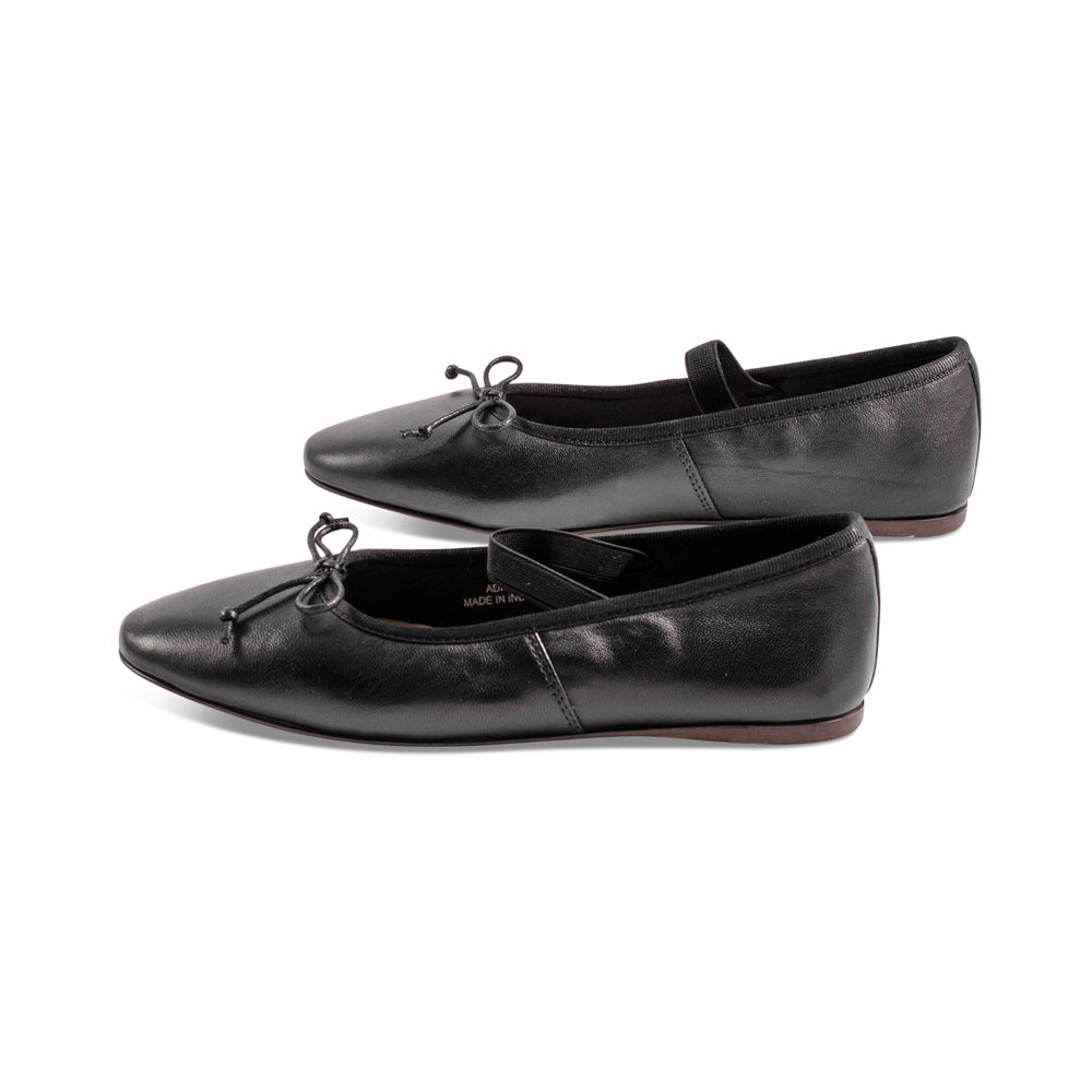 Audrey Black Faux Leather S24