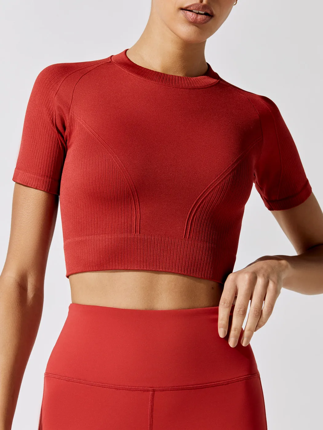 Barre Seamless Tee - Ruby