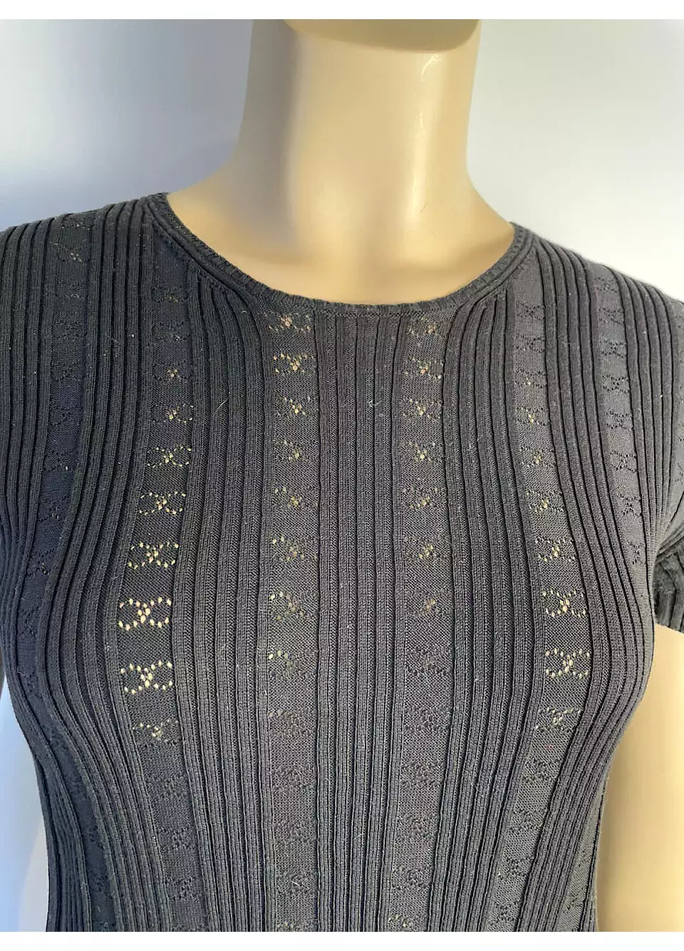 Chanel 05P, 2005 Spring Black Cotton knit interlocking CC logo Blouse top FR 40 US 4/6