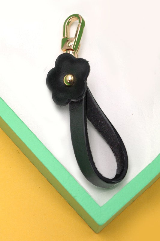 Daisy Faux Leather Keychain