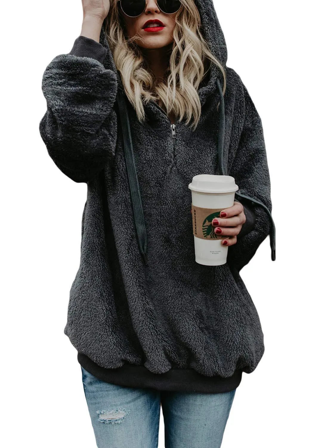 long-sleeved hooded sweater