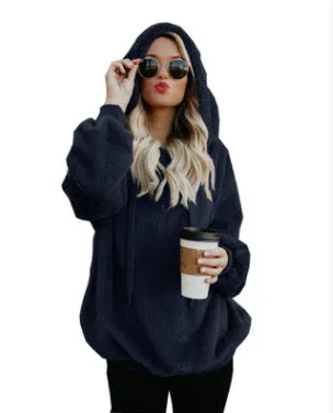 long-sleeved hooded sweater