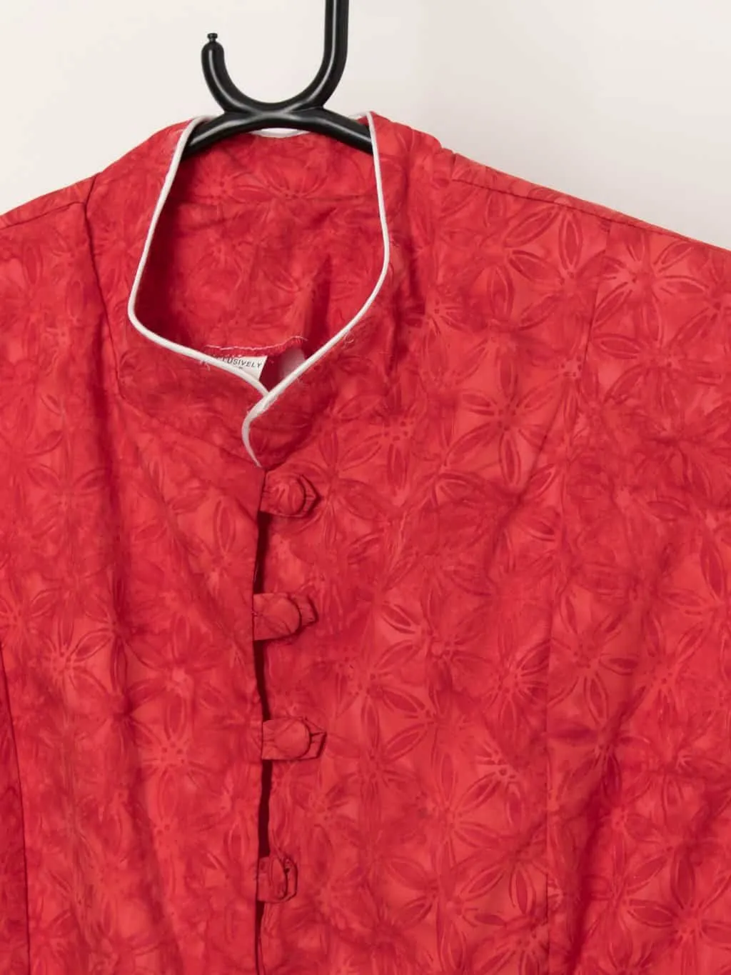 Vintage red floral blouse with short sleeves – Large